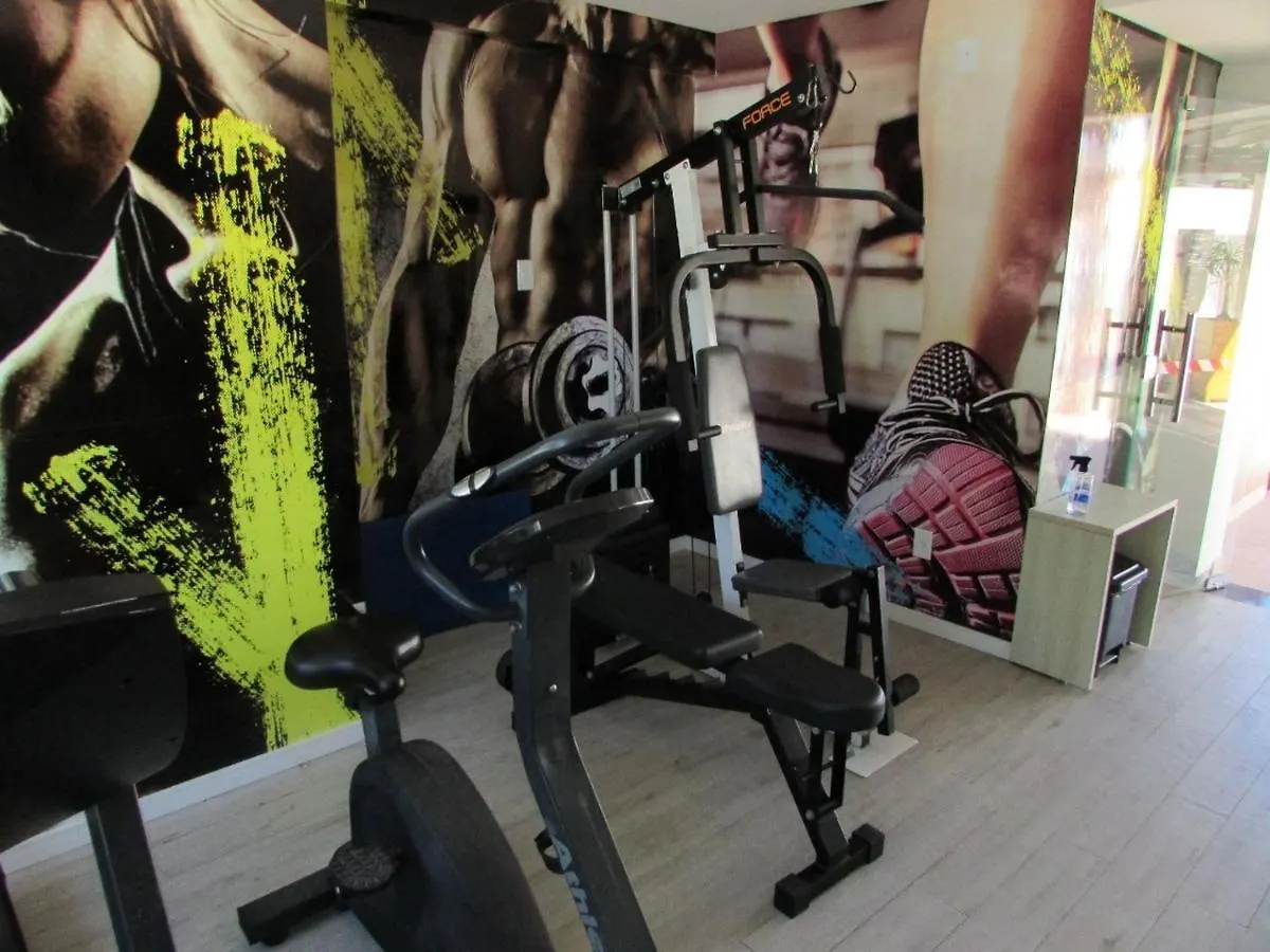 Hotel Encantos De Itaperapua Порту-Сегуру