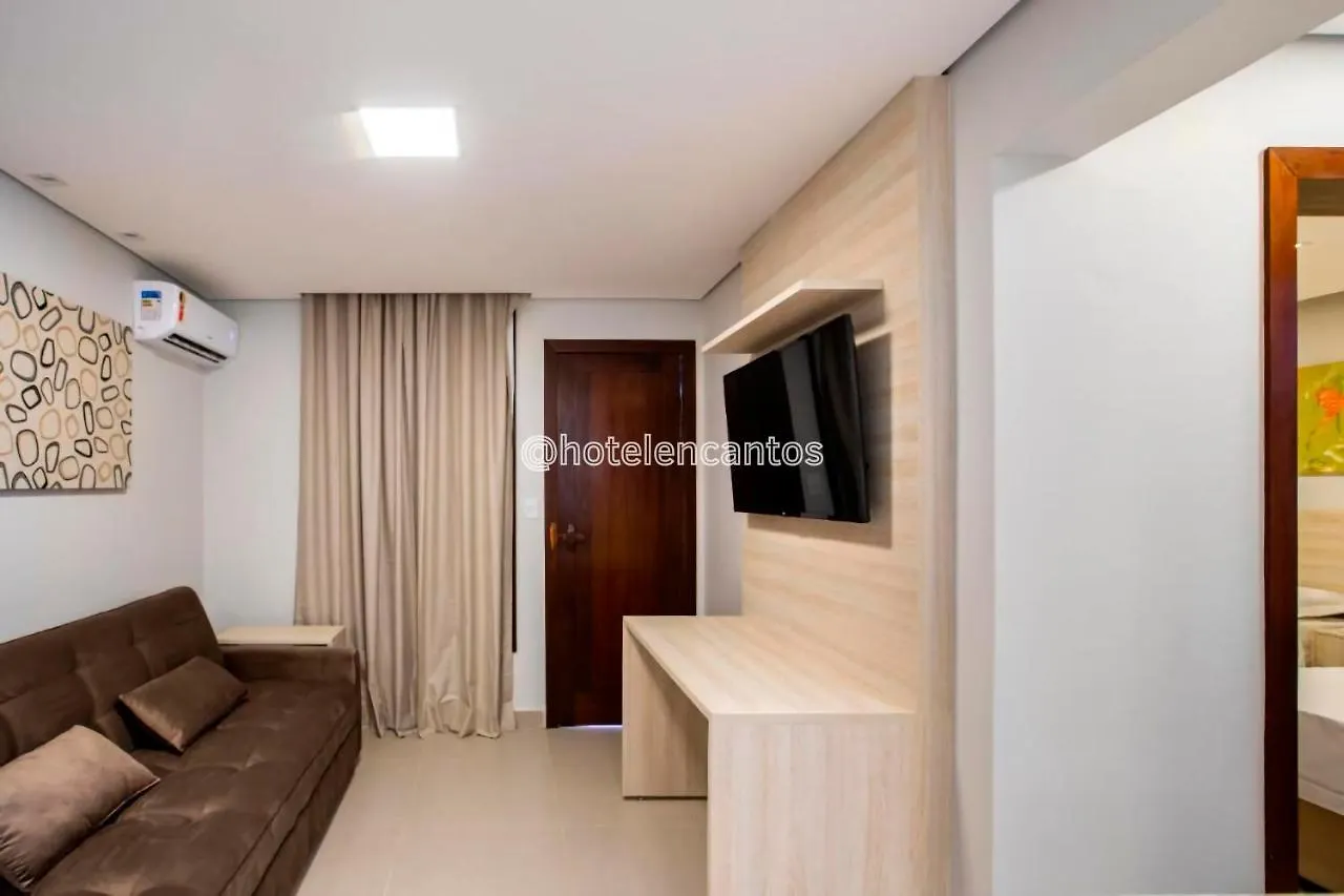 ***  Hotel Encantos De Itaperapua 포르투세구로 브라질