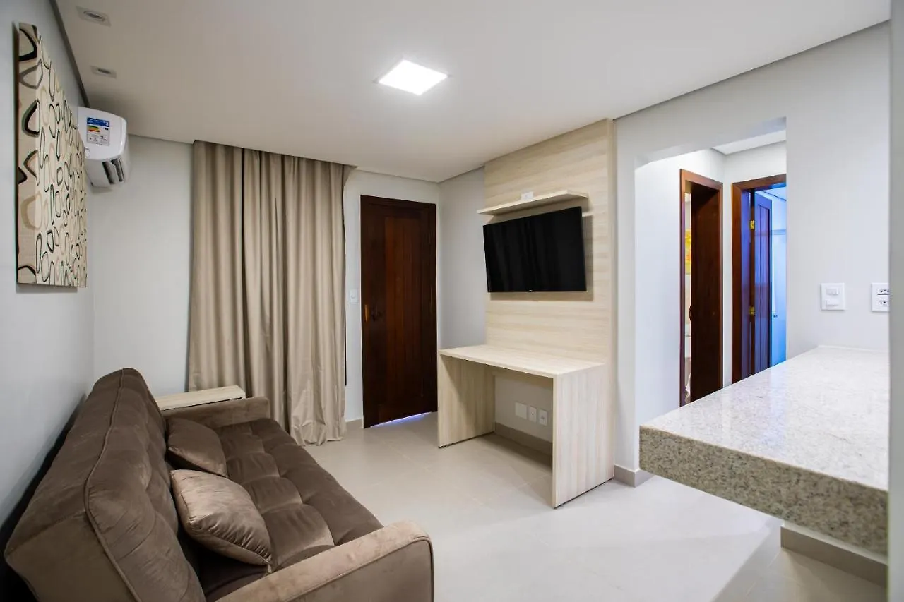 Hotel Encantos De Itaperapua 포르투세구로