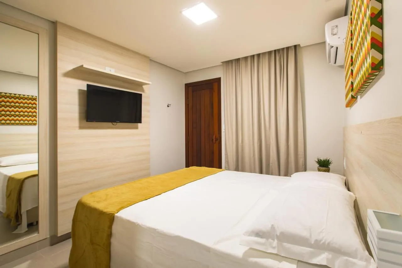Hotel Encantos De Itaperapua 포르투세구로