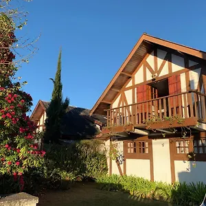 Casa de Férias Linda Casa! Aconchegante E Com ótima Localização Campos do Jordão